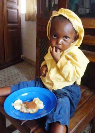 C:\Users\Père GIOVANNI\Pictures\2023.FOTO da inviare a  GIOVANNA\023.02.9.Bambino Malnutrito.1a WEB.JPG